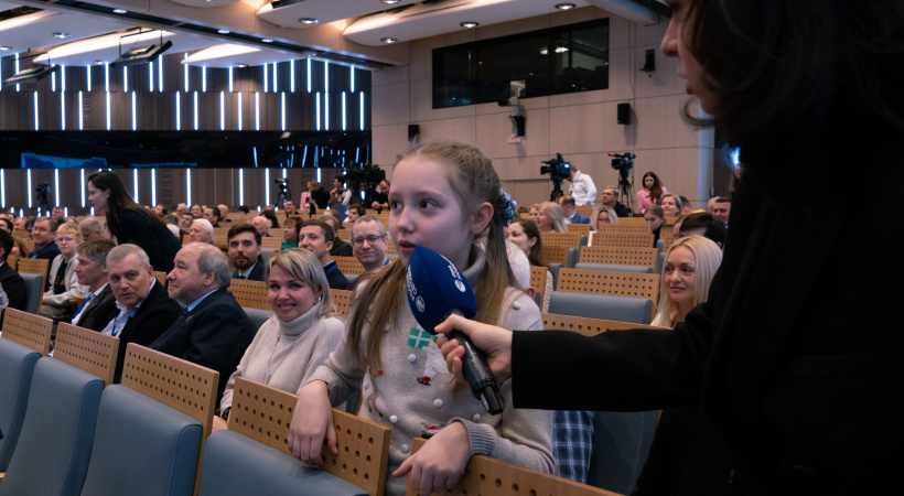 Географический диктант на Центральной очной площадке в 2024 году. Фото: пресс-служба РГО